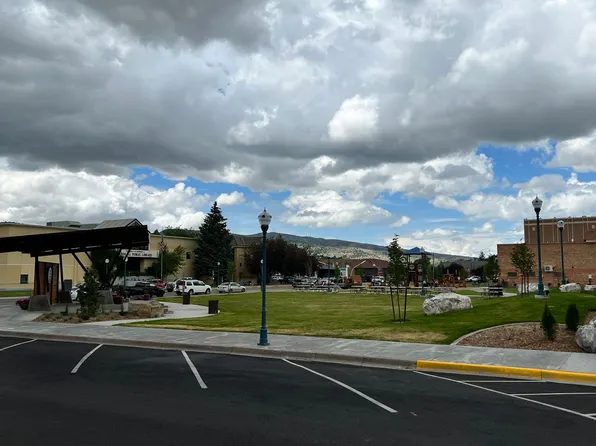 207 S Hayes, 207 S Hayes Ave #3, Pocatello, ID 83204