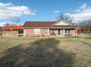 393074 E 1150th Rd, Weleetka, OK 74880