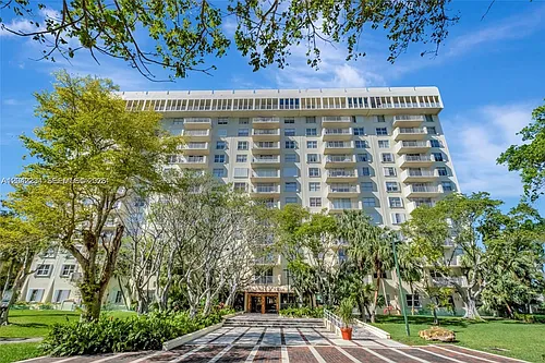 11111 Biscayne Blvd #7E-716 Photo 1
