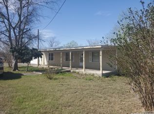 3135 E Fm 476, Poteet, TX 78065