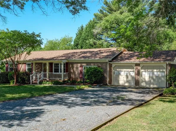 130 Fieldale Dr, Stoneville, NC 27048
