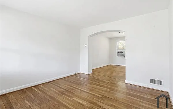 7536 Westfield Rd — Photo 8