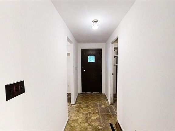 2nd image of 7149 Mandrake Dr