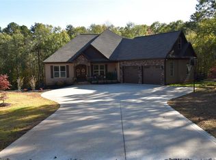 654 Casey Creek Rd, Chesnee, SC 29323