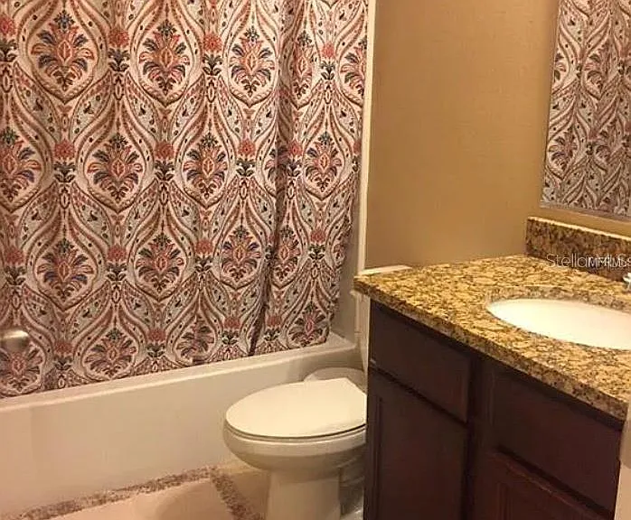 1560 Chelsea Dr — Photo 9