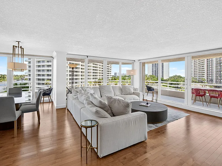 4101 N Ocean Blvd #401 — Photo 12