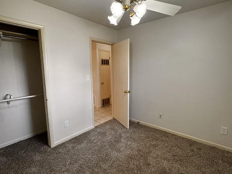 1821 S Beth Dr — Photo 9