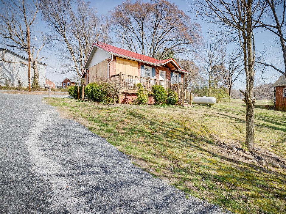 2517 Fort Henry Dr, Kingsport, TN 37664 | Zillow