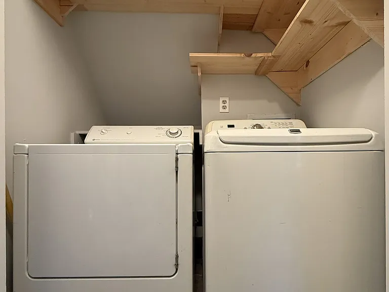 5801 Labrador Ln — Photo 25