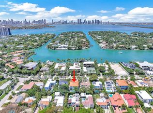2143 N Bay Rd, Miami Beach, FL 33140