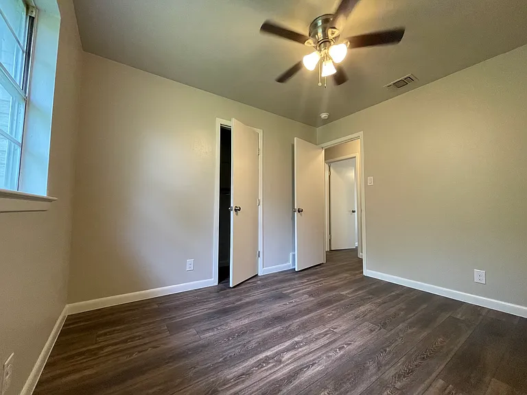 613 E Mustang St — Photo 15