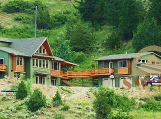 825 W Rocky Creek Rd, Bozeman, MT 59715