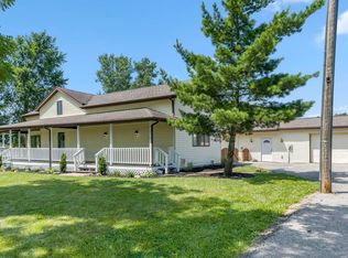 16763 Auburn Rd, Huntertown, IN 46748