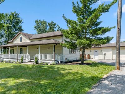 16763 Auburn Rd, Huntertown, IN, 46748