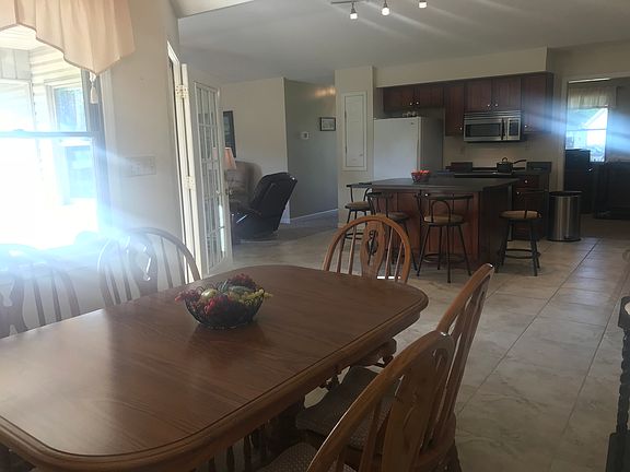 2nd image of 509 Clifton Ct