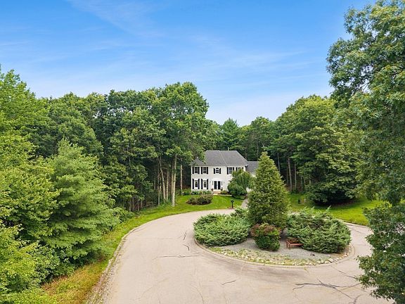 2nd image of 84 Cannon Ball Rd