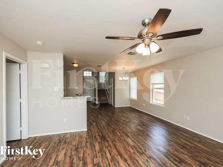 9964 Rio Doso Dr — Photo 3