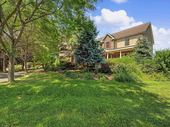 1 Barr Ct, Linwood, NJ 08221