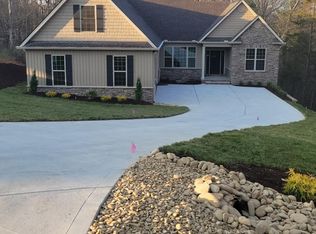 312 Elokwa Ln, Loudon, TN 37774