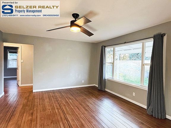 3rd image of 1521 & 1523 Talmage Ct #1521