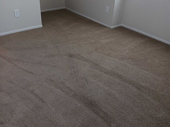 5th image of 214 Pleasant Hill Ave N