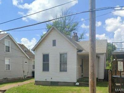 2005 Hereford St, Saint Louis, MO, 63110