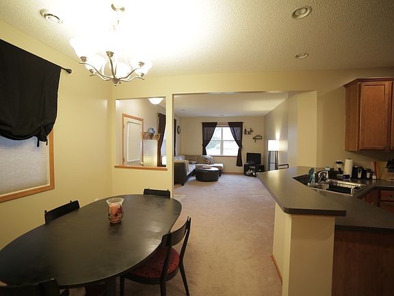 5th image of 707 10th St S #605