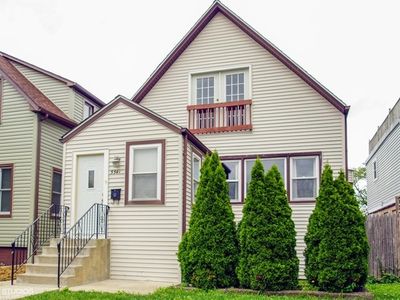 5541 N Leavenworth Ave, Chicago, IL, 60630
