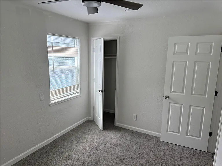 4215 Botany Ln — Photo 21