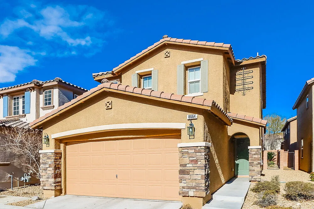 3 bed, 2.5 bath, 1695 sqft, $3,010 — Photo 4