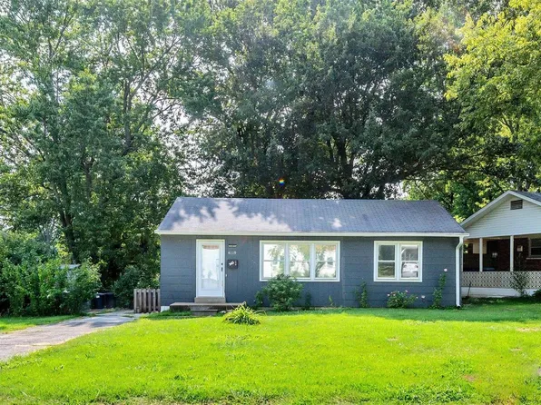 4119 Belfore Dr, Saint Louis, MO 63121