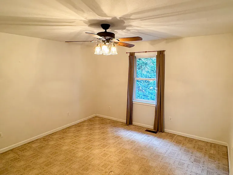 74 Lockes Way — Photo 25