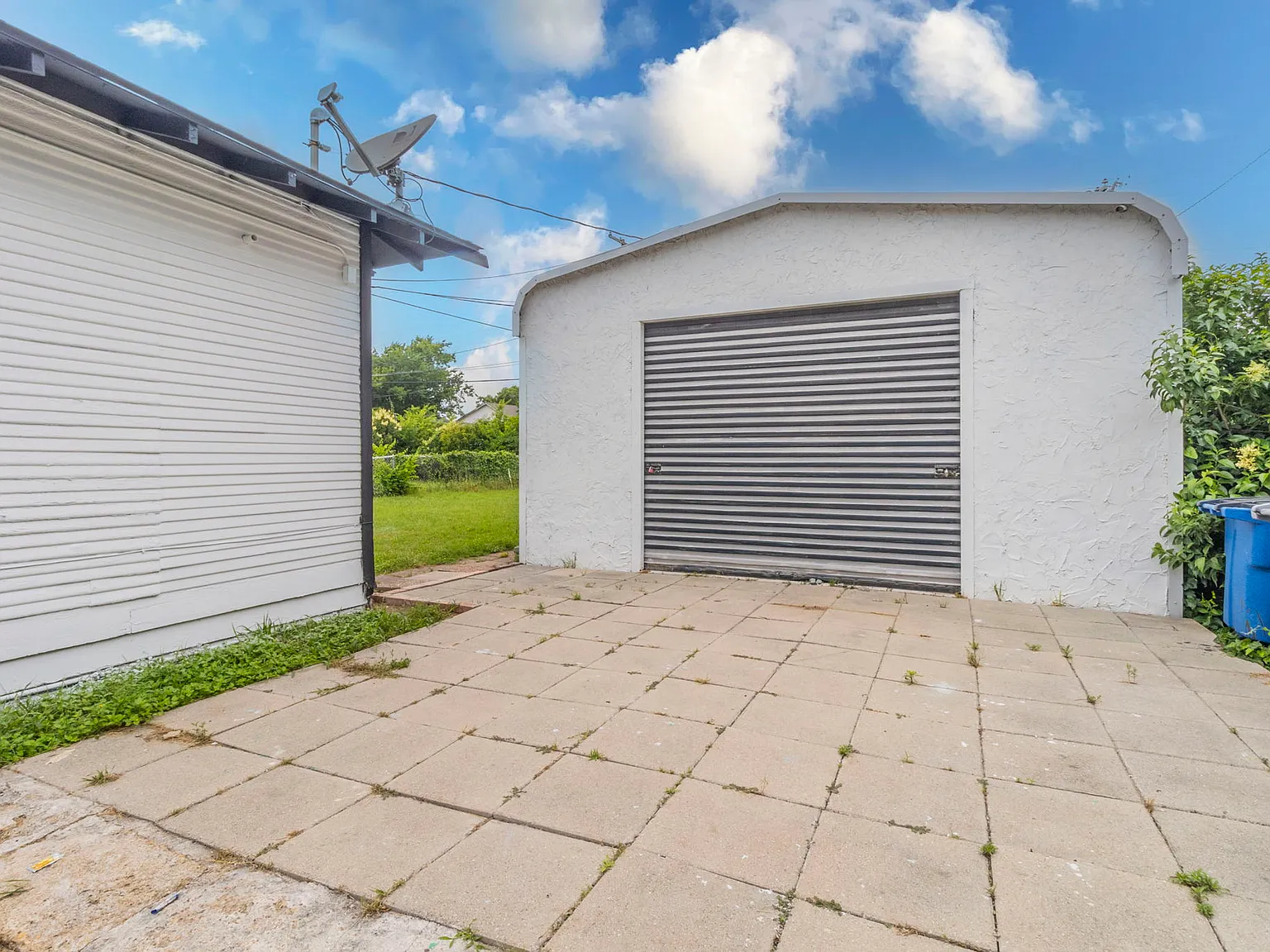 3 bed, 1484 sqft, $1,980 — Photo 3