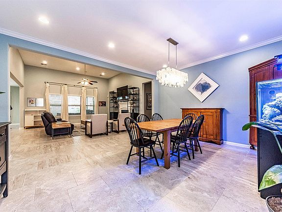 5th image of 1418 Raven Springs Ln