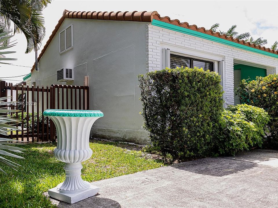 1024 Tyler St, Hollywood, FL 33019 MLS A11404544 Zillow