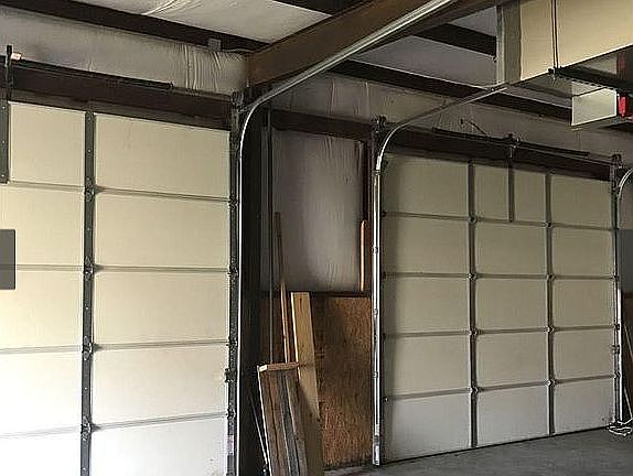 4th image of 706 Miller St