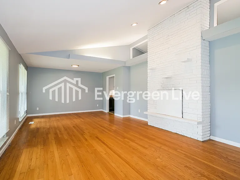 11950 N Ranch Dr — Photo 3