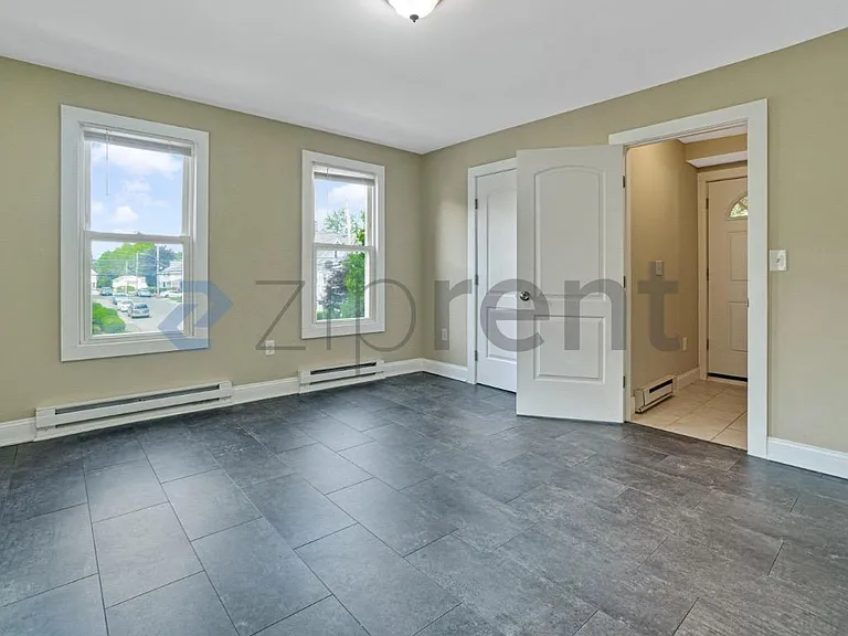 23 Rufus St #2 — Photo 6