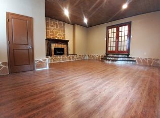 407 Edwards St, Riesel, TX 76682