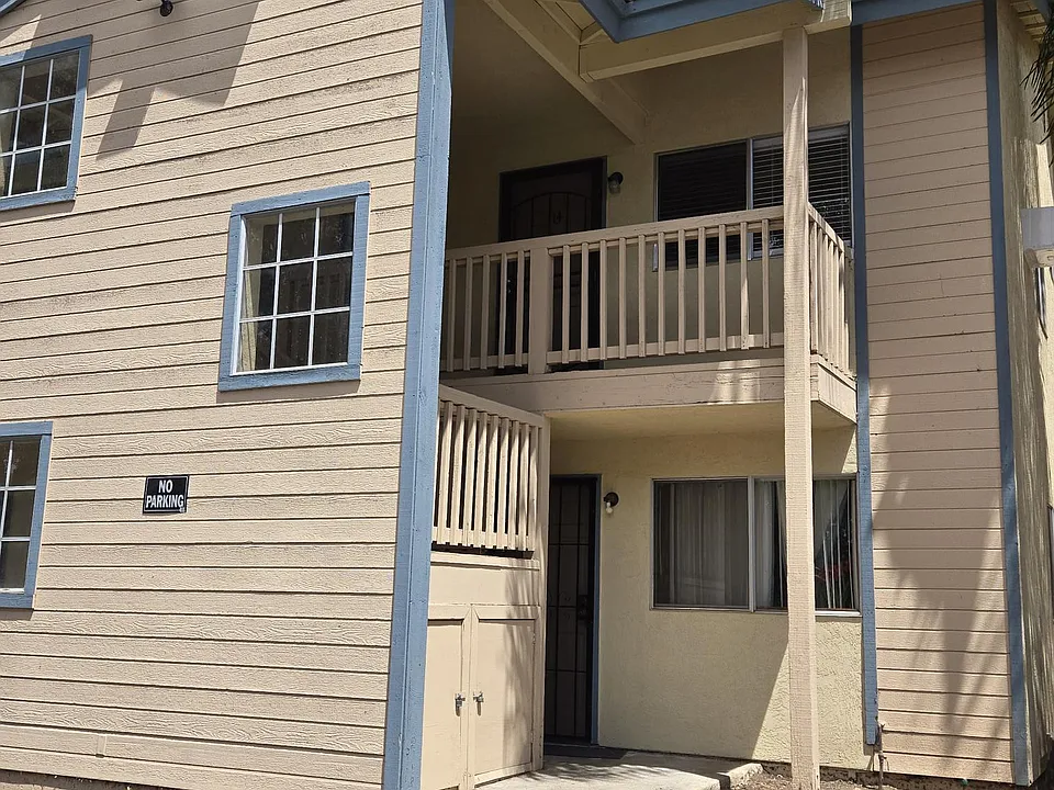 1105 Old Stage Rd #14