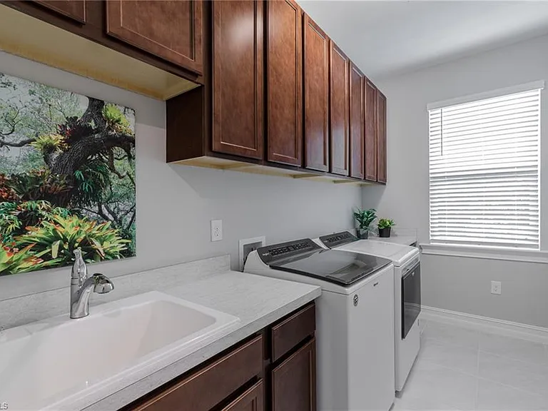 14614 Stillwater Way — Photo 31
