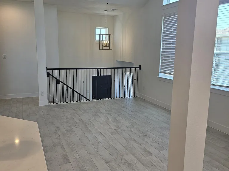 21130 Medina River Dr — Photo 10