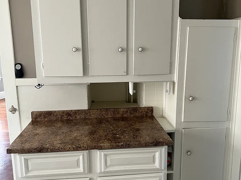 100 Ocean Ave #2 — Photo 7
