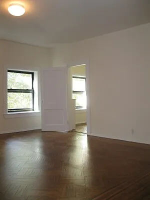 Rented by Tower Brokerage | media 14