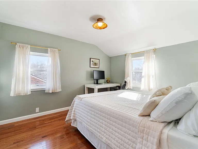 494 Serpentine Dr — Photo 23