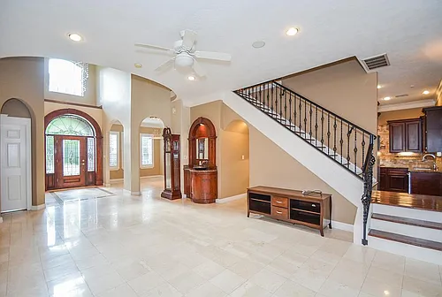 2326 Walnut Bend Ln Photo 1