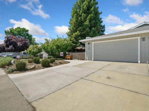 104 Muir Cir, Woodland, CA 95695