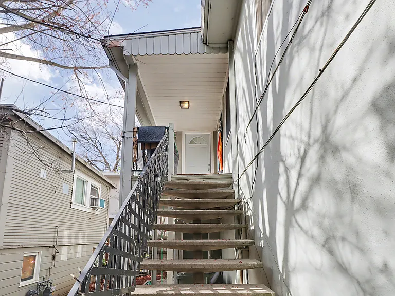 2725 I St #A — Photo 20