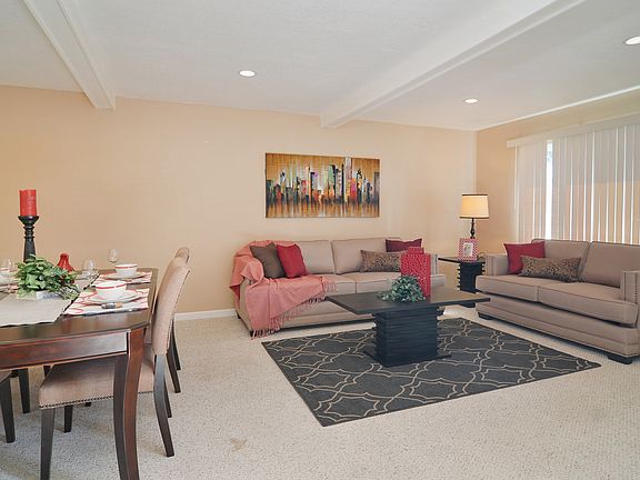 3rd image of 2546 Glade Dr