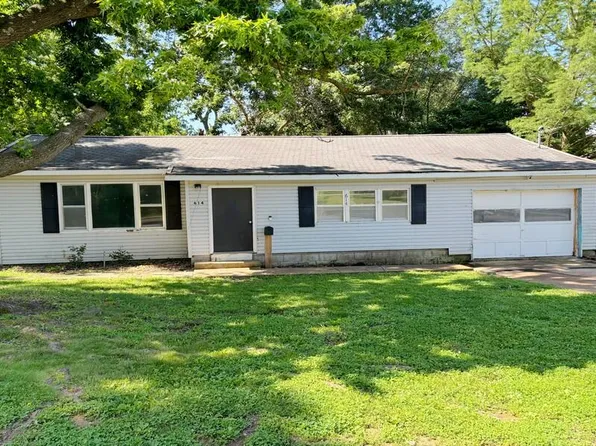 614 E Division Street, Bolivar, MO 65613
